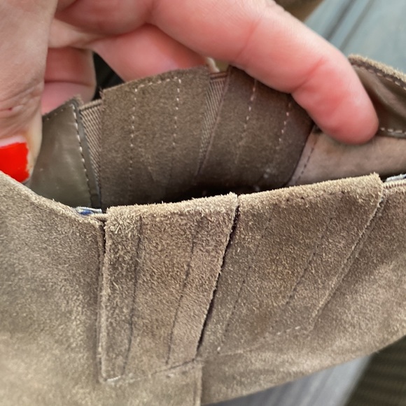 Crown Vintage suede ankle booties - Picture 10 of 13